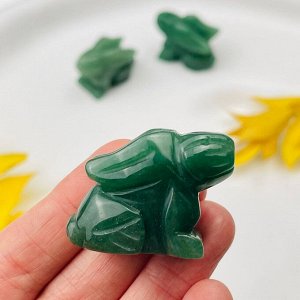 Кролик резной из зеленого Авантюрина