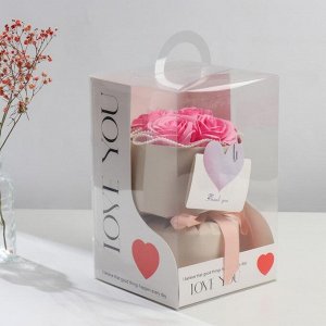 Букет из мыльных лепестков для ванны «Розовые розы и ромашка», подарочный, 17x17x27 см