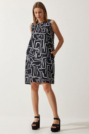 Женское летнее платье трапециевидного силуэта черного цвета с ярким рисунком BV00053