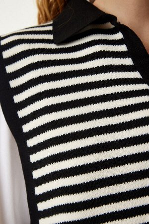 Женский укороченный трикотажный свитер в полоску черного цвета с завязками MT00149