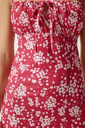 Женское розово-белое летнее трикотажное платье с разрезом и цветочным принтом CI00029