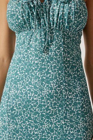 happinessistanbul Женское летнее вязаное платье с разрезом зеленого и белого цвета с цветочным принтом CI00029