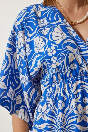 Женское летнее вискозное платье сине-белого цвета с запахом и воротником с рисунком DK00166
