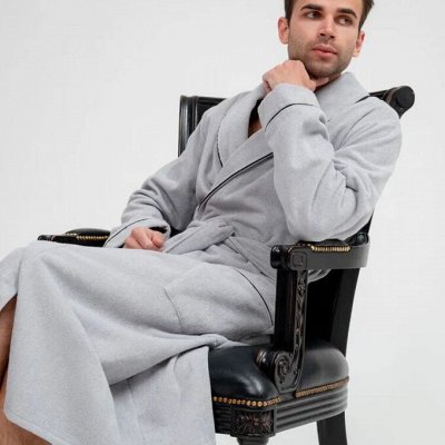 Мужские халаты: создайте уют после душа или в конце дня