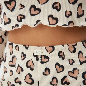Пижама женская (лонгслив, шорты) KAFTAN Leo love