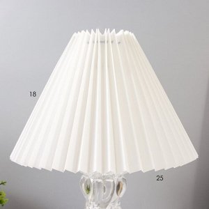 Настольная лампа "Эмили" Е27 40Вт белый 25х25х40 см RISALUX
