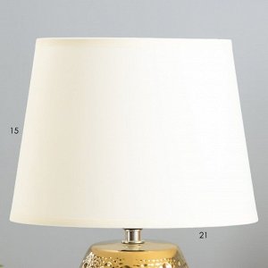Настольная лампа "Беата" Е14 40Вт золото 21х21х32 см RISALUX