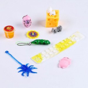 Набор игрушек-антистресс 4 (8 предметов)