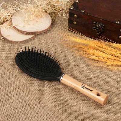 Meizer. Спонжи, кисти макияж, расчески, пинцеты, щипчики. Расчески и ...