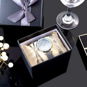 Набор женских украшений - часы и браслет в серебряном цвете