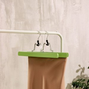 Вешалки деревянные для брюк и юбок LaDо́m Brillant, 30x17x2,4 см, 2 шт, цвет зелёный