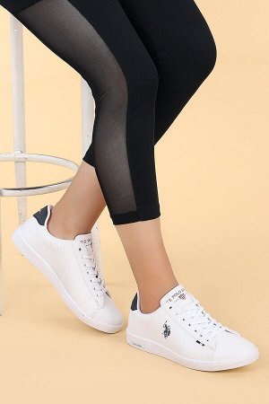 Женская белая спортивная обувь