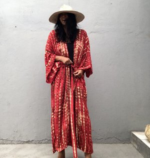 Женская накидка с принтом и длинными рукавами, на поясе, цвет красный