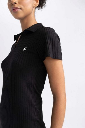 DeFactoFit Приталенное платье в рубчик с воротником-рубашкой и короткими рукавами
