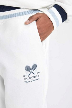 Спортивные штаны стандартного кроя DeFactoFit с двойными карманами