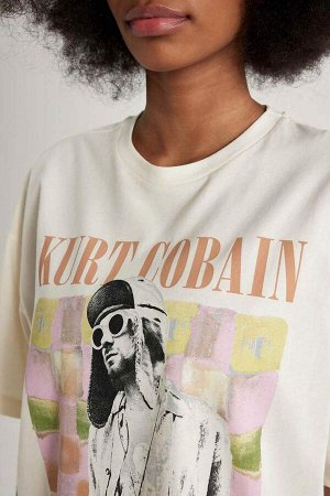 Унисекс Курт Кобейн Oversize-футболка с круглым вырезом и короткими рукавами