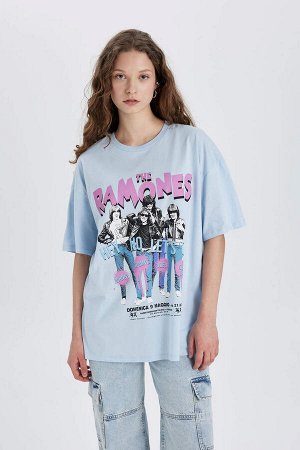 Ramones Oversize-футболка с круглым вырезом и короткими рукавами с принтом