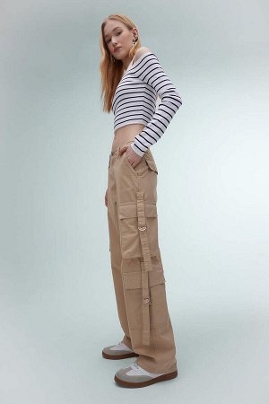Прохладные широкие брюки карго из габардина