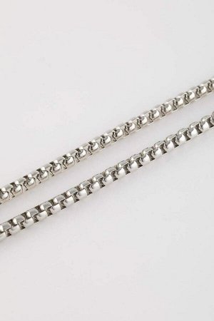 Женское серебряное ожерелье с толстой цепочкой и детальным кольцом