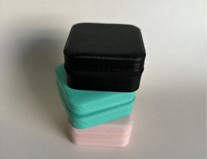 Шкатулка для украшений на замке мини 10*10 см
