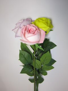 Роза латекс 71 см