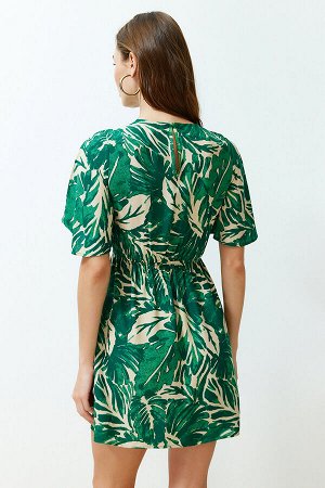Зеленое тканое мини-платье