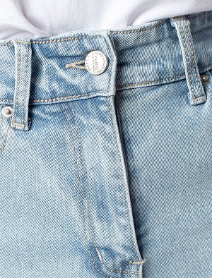 Укороченные джинсы А-силуэта из эластичного денима