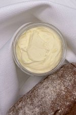 Масло сливочное Классика - банка 200г