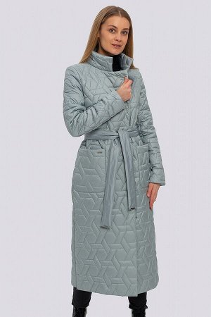 Пальто В этом году, как и в предыдущих, особенно актуальны стеганые пальто. Изделие из данной ткани более практичное и удобное в использовании. Это новый взгляд на классические элементы женского гарде