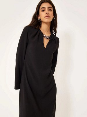 Платье приталенного кроя  цвет: Черный PL1439/decant