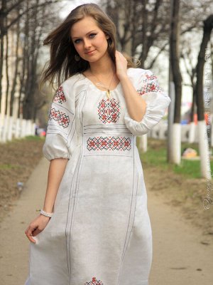 Платье в русском стиле Славянка | лен белое c вышивкой 8-9