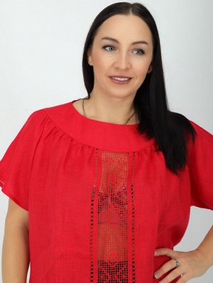 Женская блузка из льна в красном цвете
