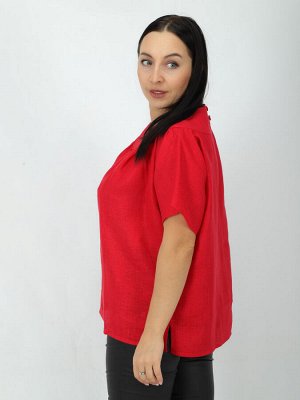 Женская блузка из льна в красном цвете