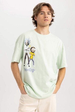Удобная футболка с круглым вырезом и принтом «Рик и Морти» и короткими рукавами