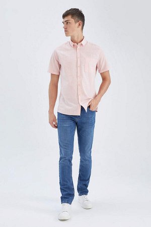 Базовая рубашка приталенного кроя из 100% хлопка с короткими рукавами