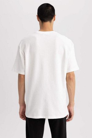 Базовая футболка с короткими рукавами Relax Fit с круглым вырезом