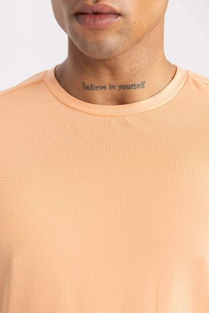 DeFactoFit Спортивная футболка стандартного кроя с круглым вырезом и короткими рукавами