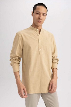 Рубашка из 100% хлопка приталенного кроя с воротником-стойкой и длинными рукавами