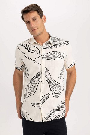 Рубашка из смесового льна с принтом и воротником-поло обычного кроя с короткими рукавами