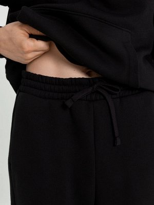 Комплект мужской (анорак, брюки) в черном цвете