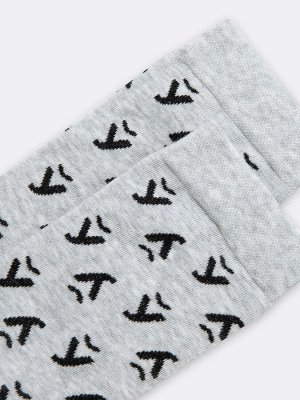 Высокие мужские носки серого цвета с рисунком букв (1 упаковка по 5 пар)