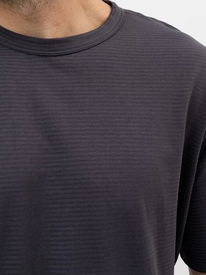 Хлопковая однотонная футболка в темно-сером цвете