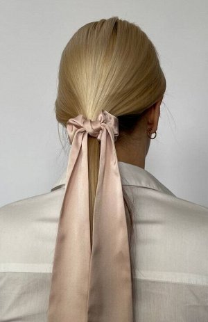 Резинка для волос с галстуком пудра шёлковая