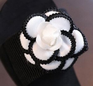 Сабо легкие текстильные, с декоративным цветком, черный