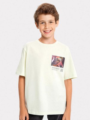 Молочная футболка с принтом-картиной для мальчика