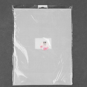 Канва для вышивания №14, пластиковая, 21x28 см, белая