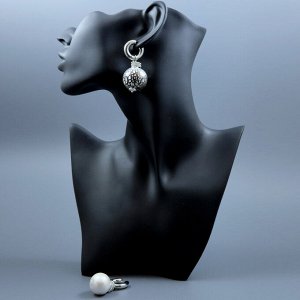 Assimetrio Silver
