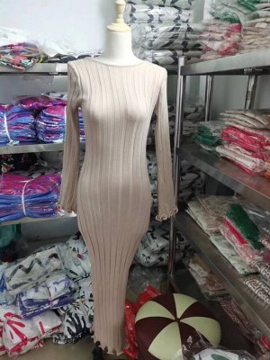 Женское платье с открытой спиной, цвет хаки
