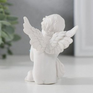 Сувенир полистоун "Белоснежный ангел с цветной птичкой" 7х6х5,5 см