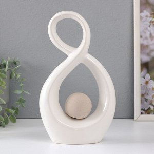 Сувенир керамика "Бесконечность и шар" песочно-белый 14,5х5х25,5 см